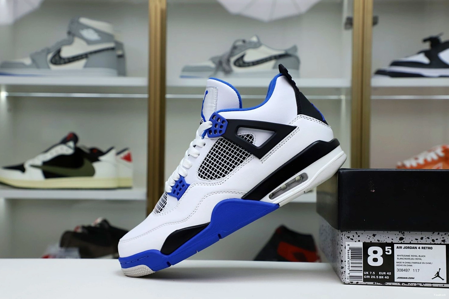 4 JORDAN MOTORSPORTS RETRO AIR 0123